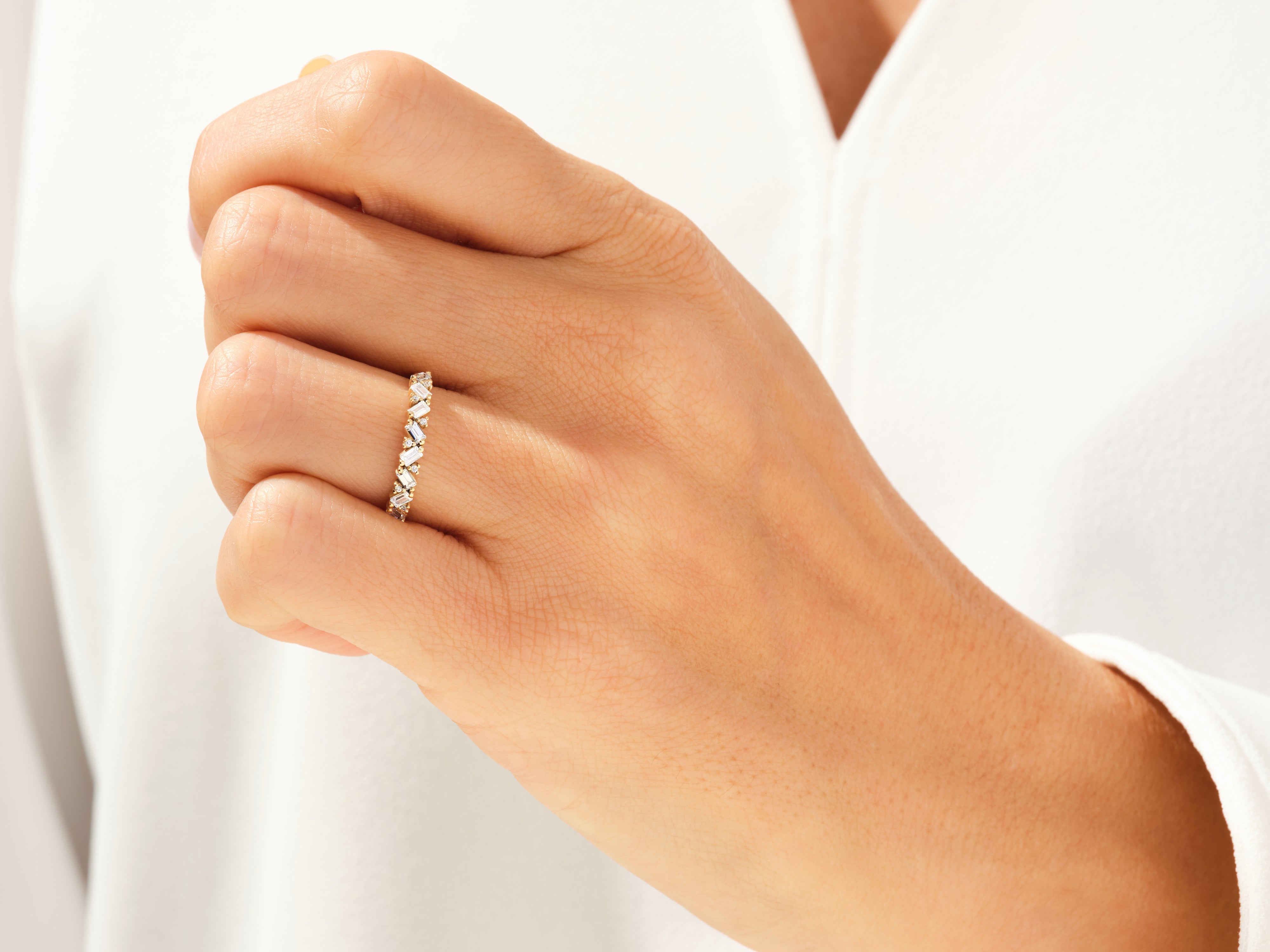 0.45 KARAT CLUSTER BAGET YÜZÜK