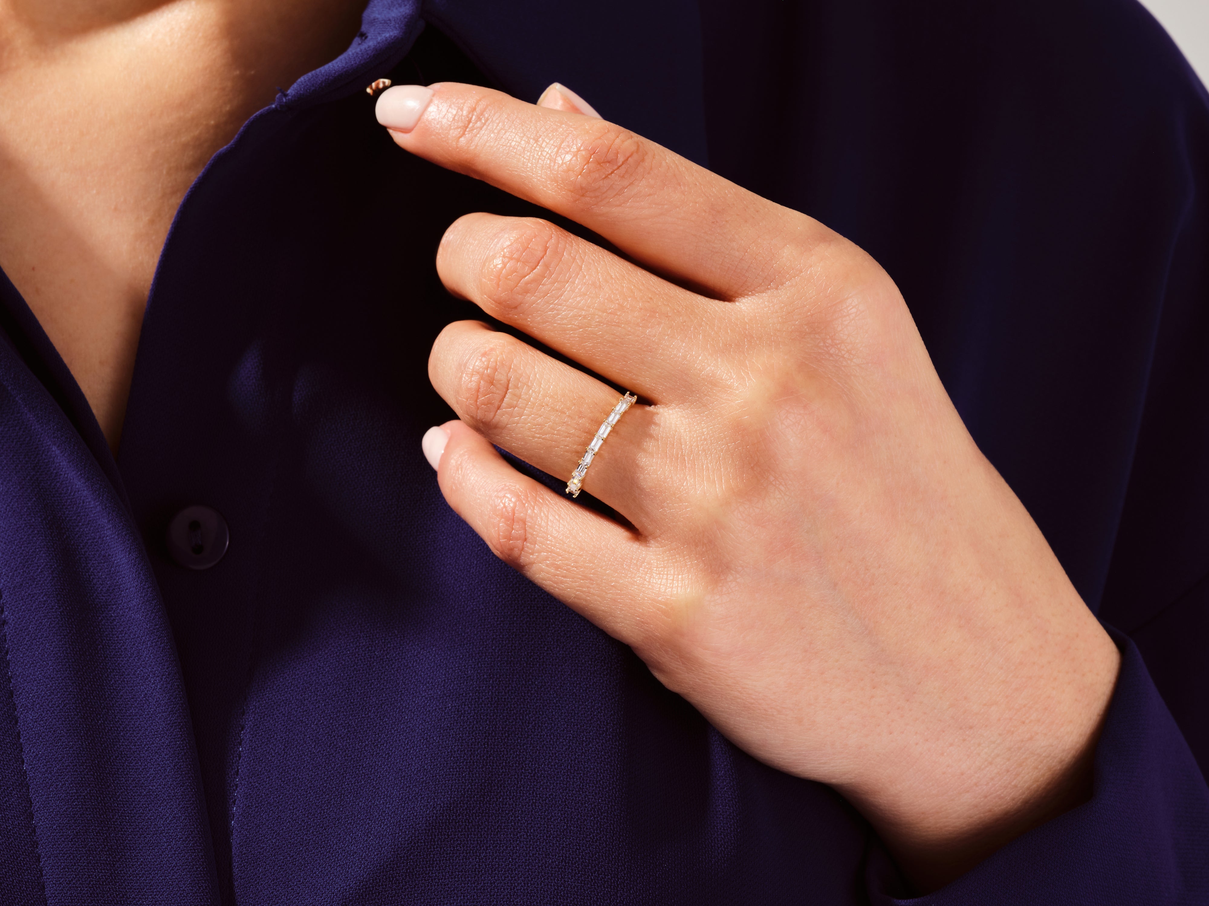 0.45 KARAT YATAY BAGET YÜZÜK