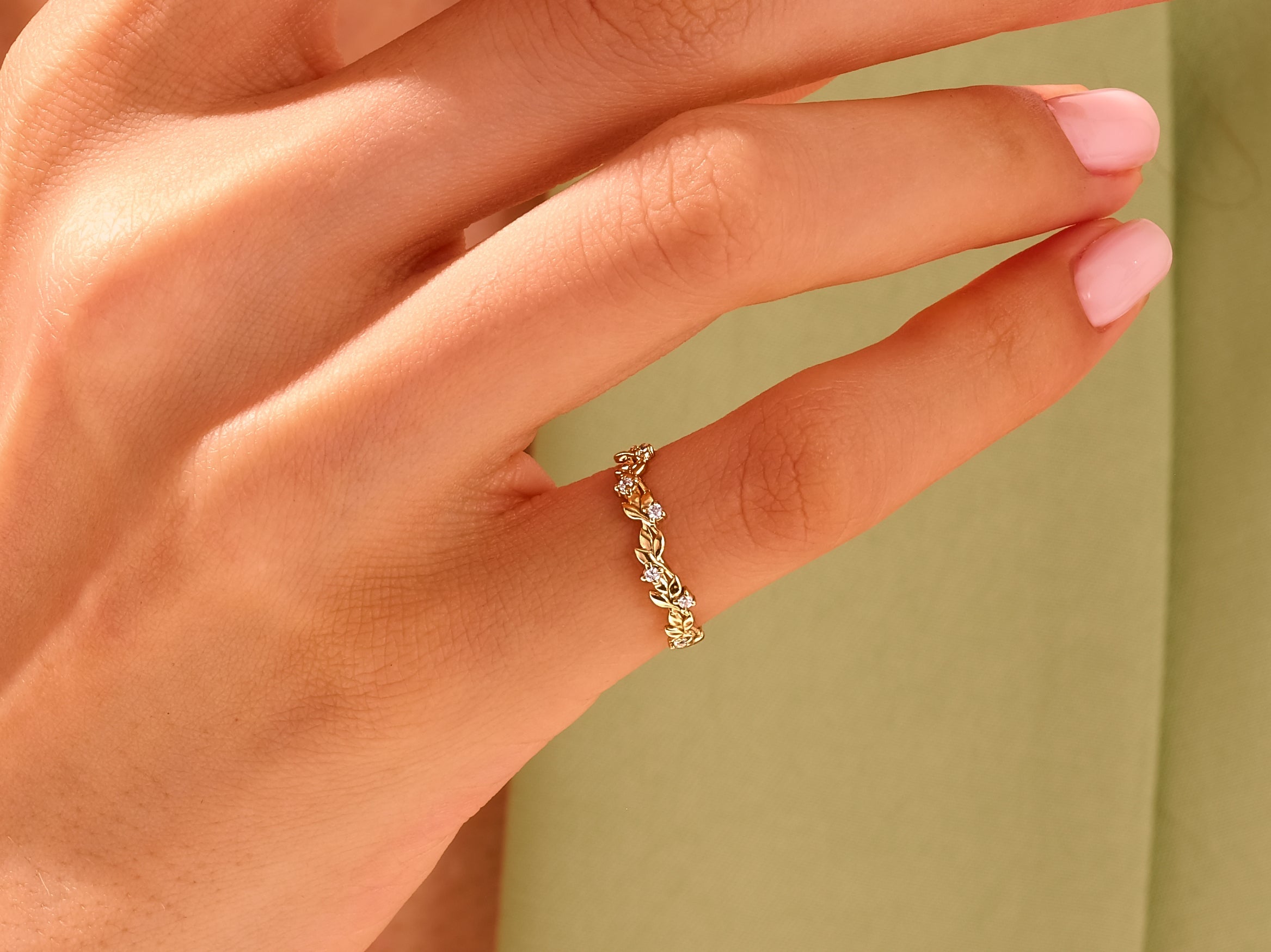 FLORAL PIRLANTA YÜZÜK