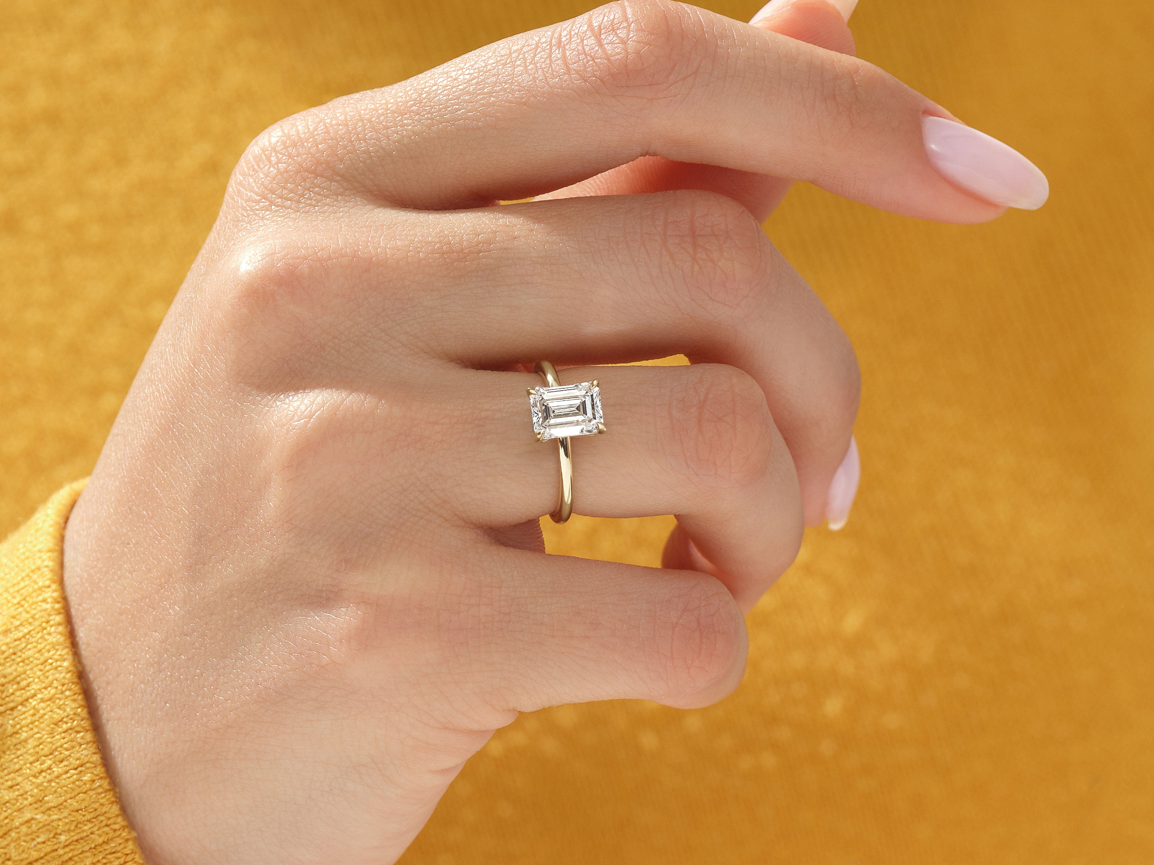 EMERALD TEKTAŞ YÜZÜK