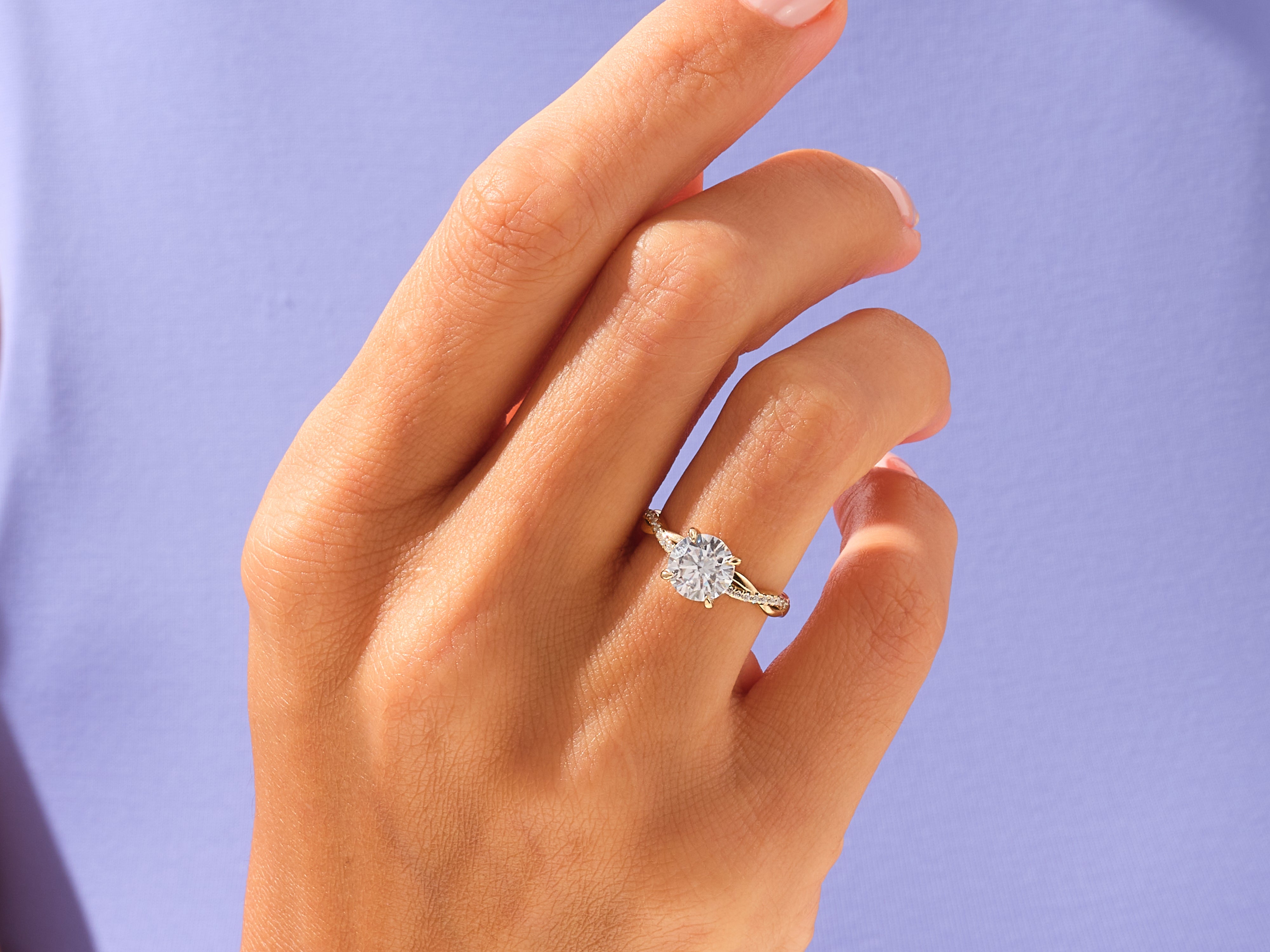 YUVARLAK KESİM VINTAGE YÜZÜK