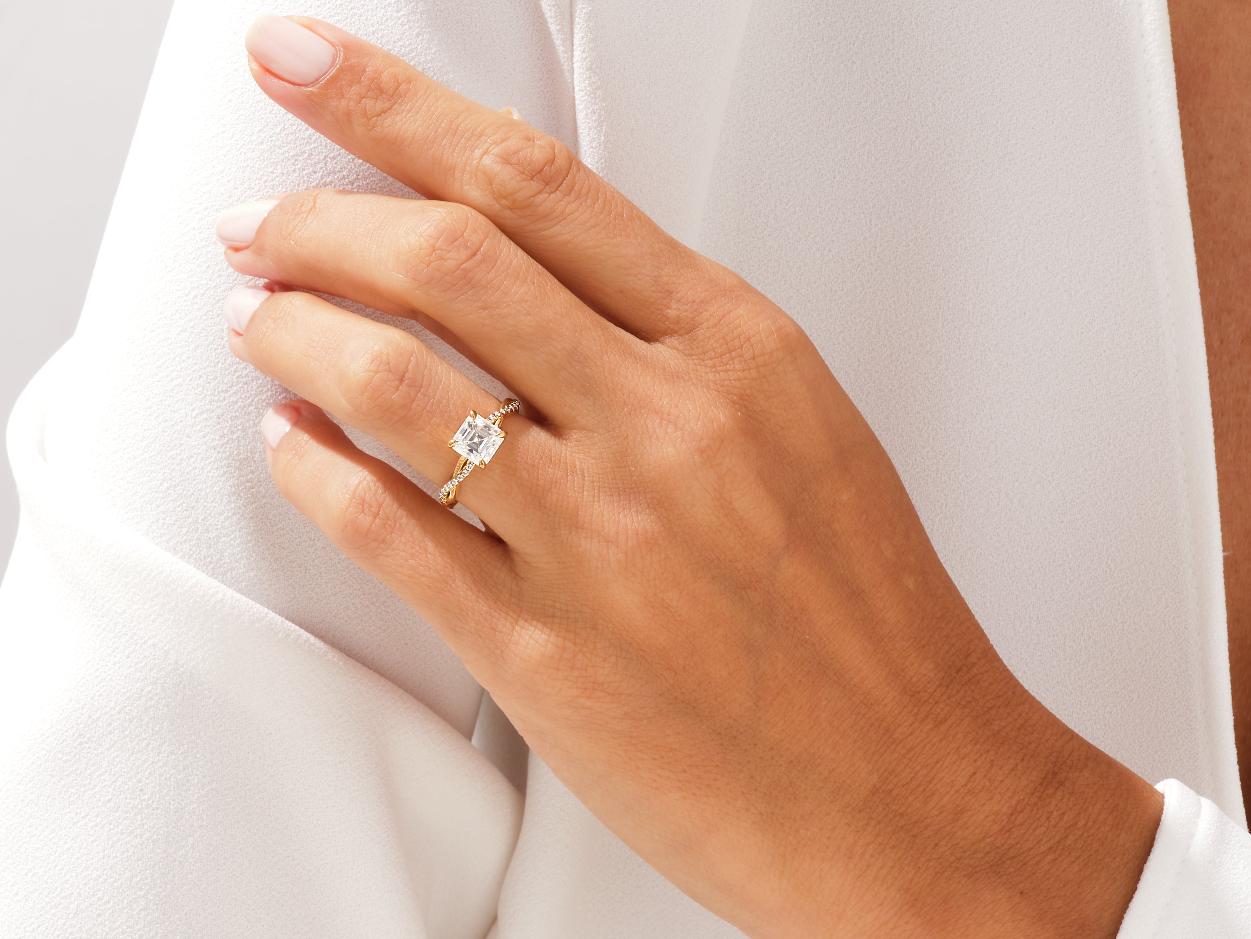 ASSCHER KESİM VINTAGE YÜZÜK